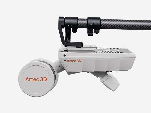 Artec Jet on telescopic pole for elevated scanning