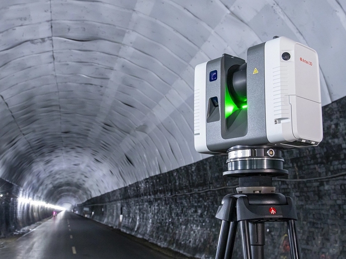 Artec Ray II