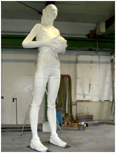 エカテリーナ・ガモワ － バレーボールの世界的スターをスキャン